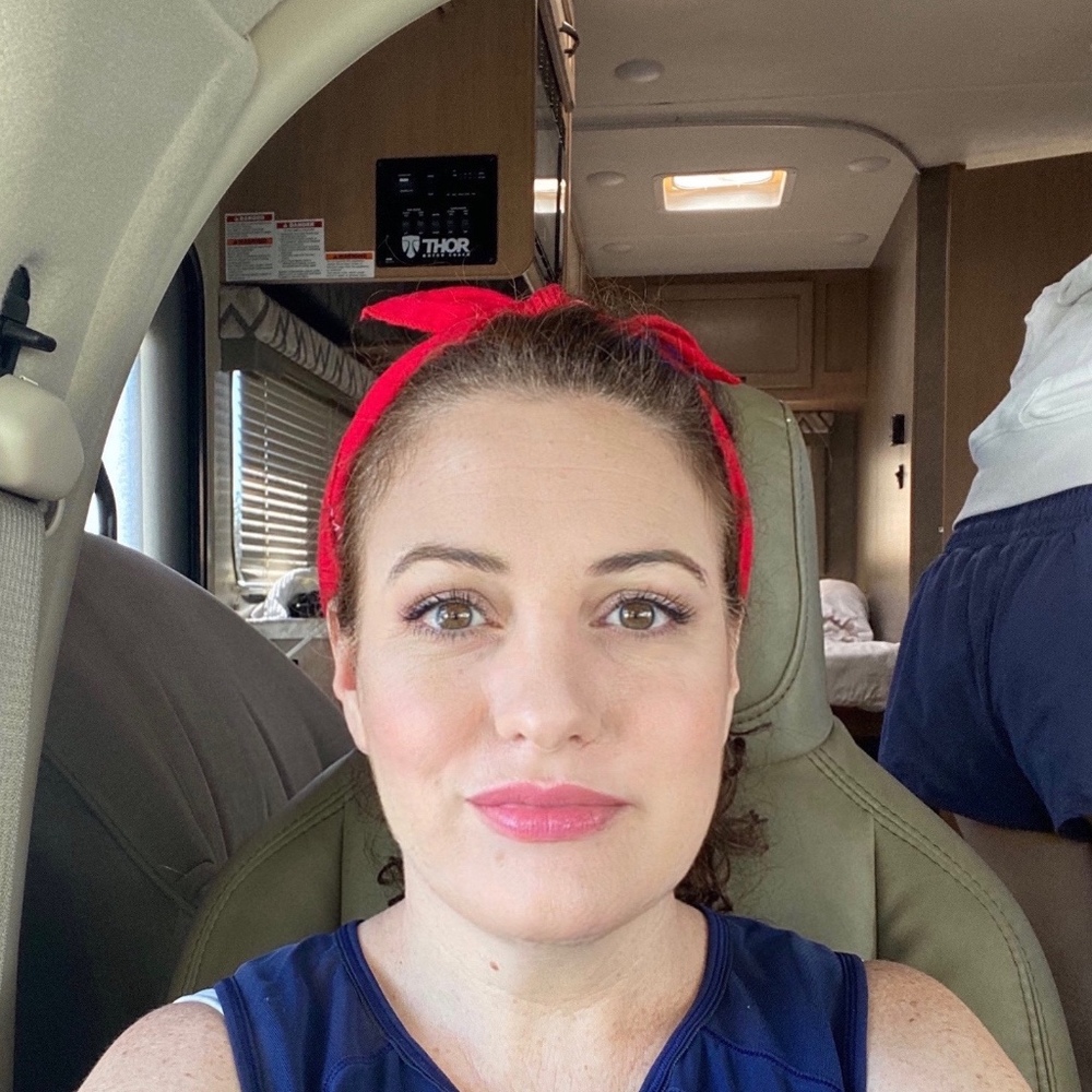 Meet your Posher, Posh